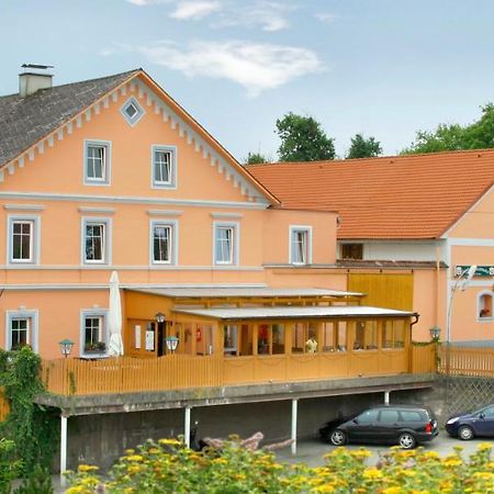 Gasthaus Kloibhofer Neukirchen bei Lambach Luaran gambar